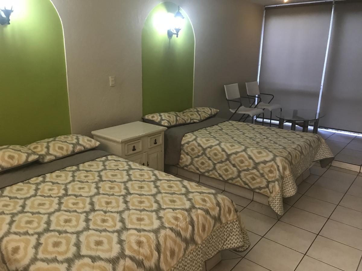 Oyo Hotel Suites Moctezuma Guadalajara Eksteriør bilde